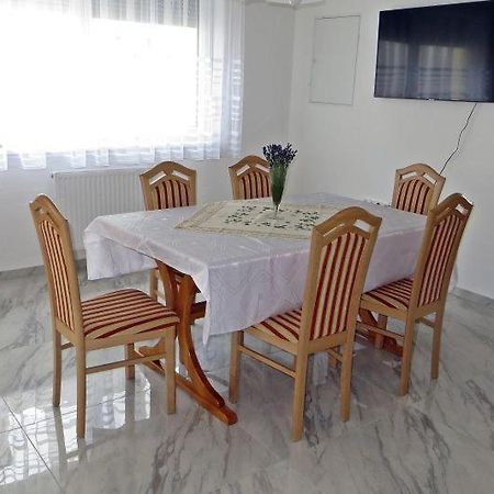 Szentmarton Vendeghaz Διαμέρισμα Totszentmarton Εξωτερικό φωτογραφία